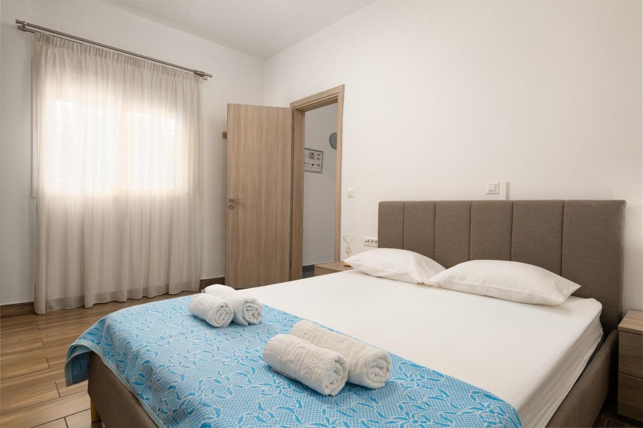 Theros Luxury Apartment Архангелос Экстерьер фото