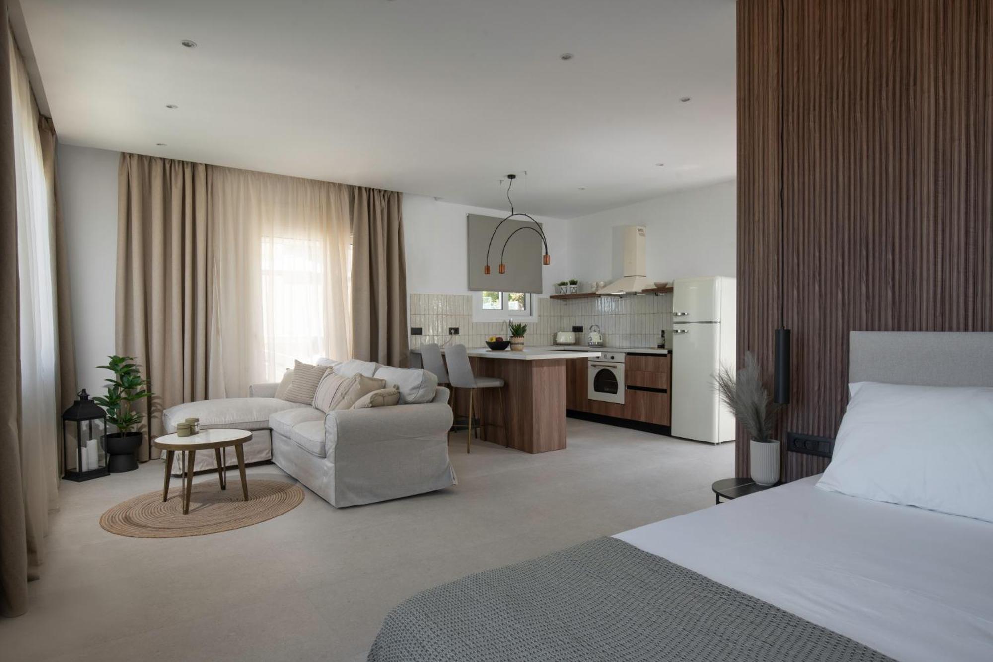Theros Luxury Apartment Архангелос Экстерьер фото